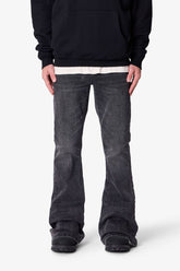 MNML - Super Flare Denim - Vintage Black