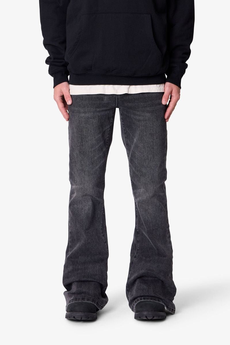 MNML - Super Flare Denim - Vintage Black