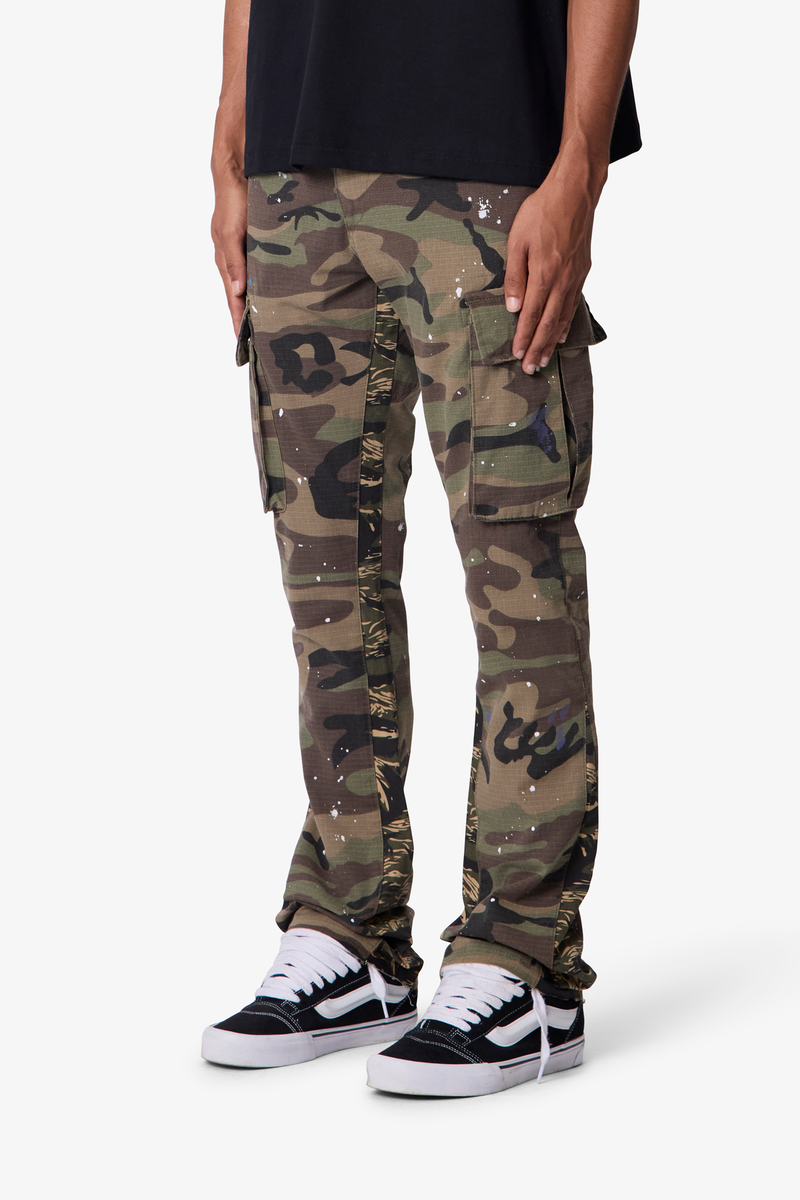 MNML - Bootcut Cargo Pants - Camo