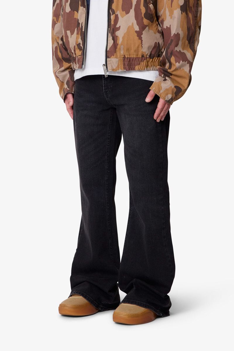 MNML - Super Flare Denim - Western Black