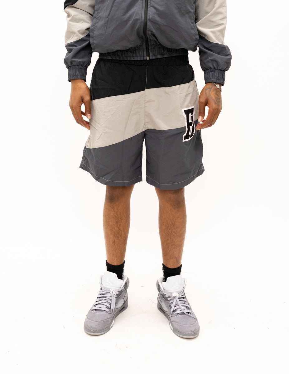 Forever Hungry - Windbreaker Short BLACK/CREAM