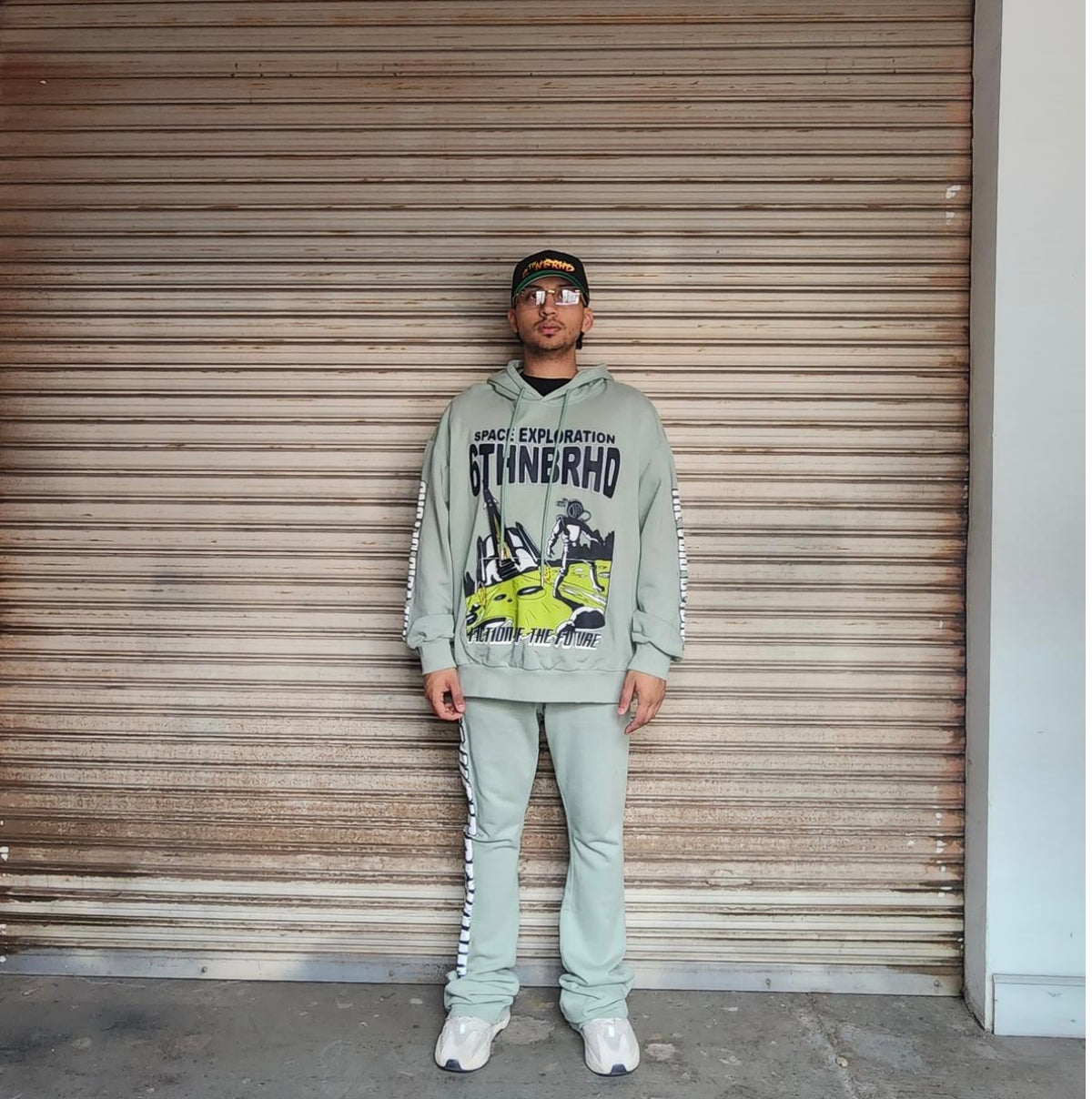 6TH BRAND INVADER" HOODIE