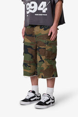 MNML - Ultra Baggy Cargo Shorts - Camo