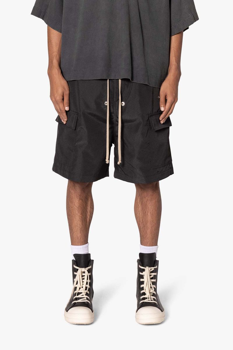 MNML - Rave Double Cargo Shorts - Black