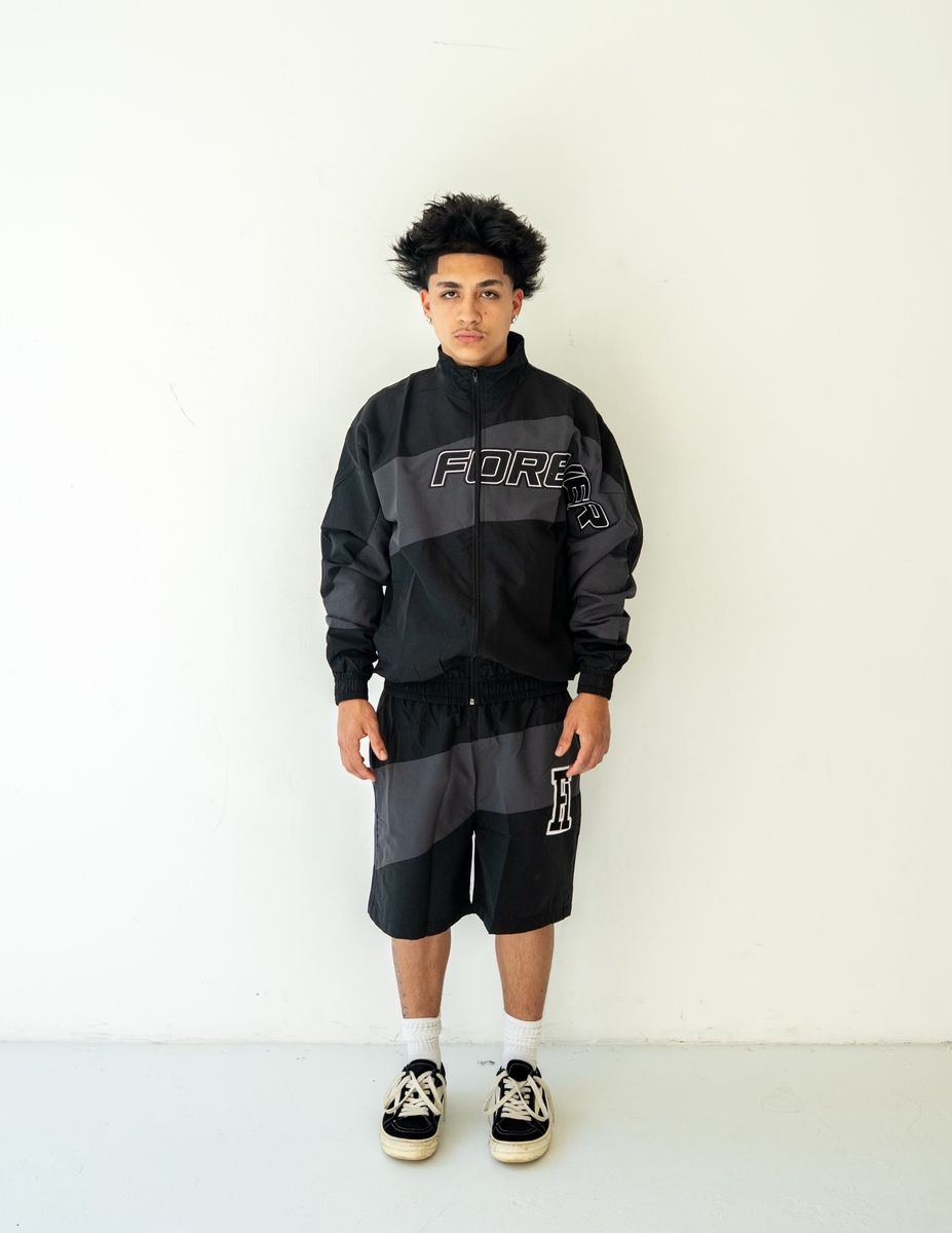 Forever Hungry - Windbreaker TOP BLACK