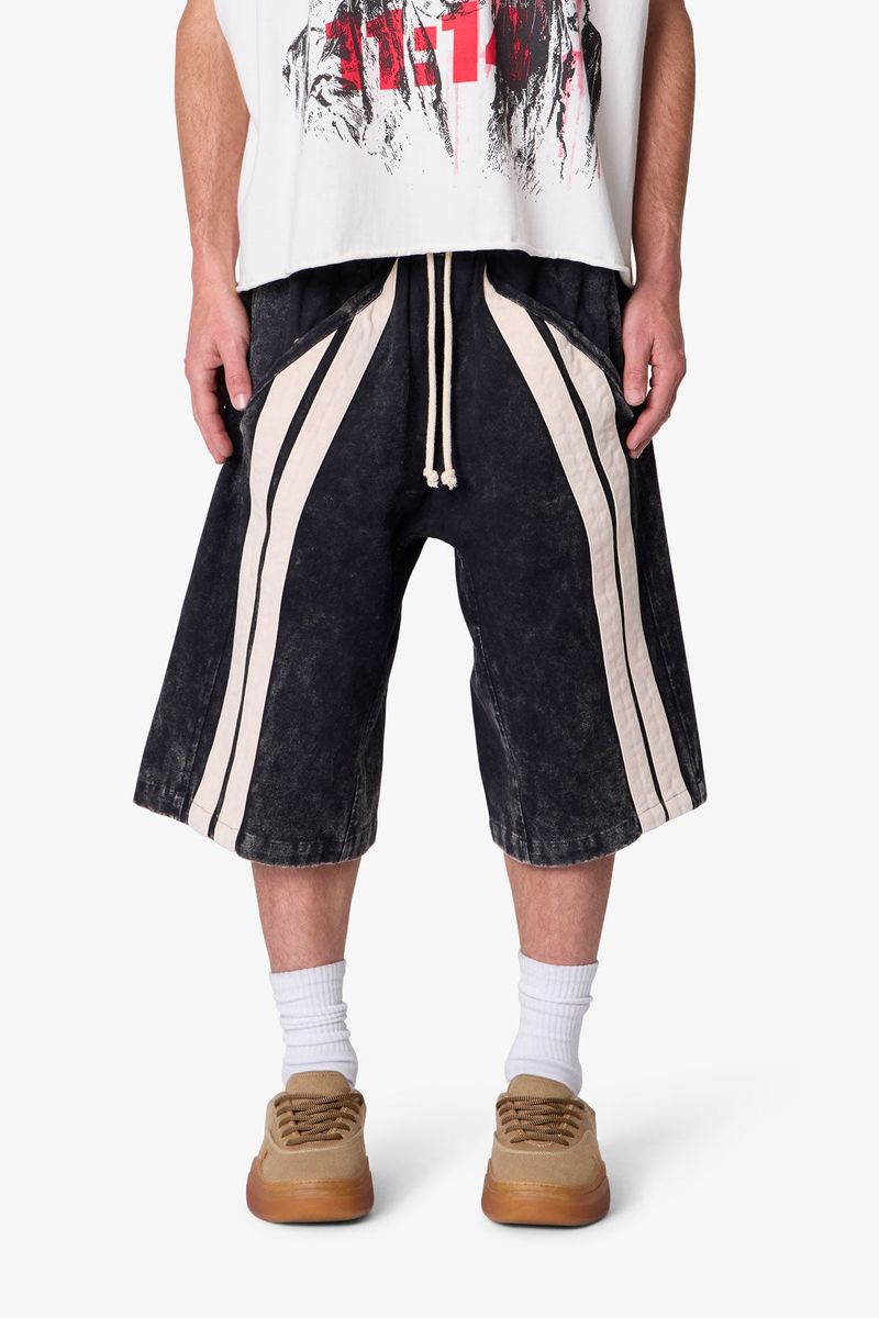 MNML - Ultra Baggy Stripe Twill Shorts - Black