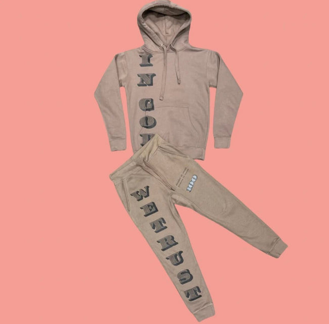 WE TRUST SWEATSUIT - CREAM